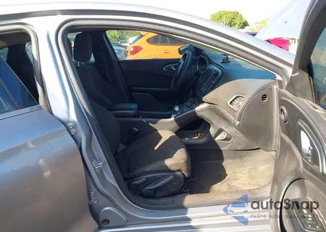 2015 Chrysler 200 Limited z USA, uszkodzony, nr VIN 1C3CCCAB8FN663614